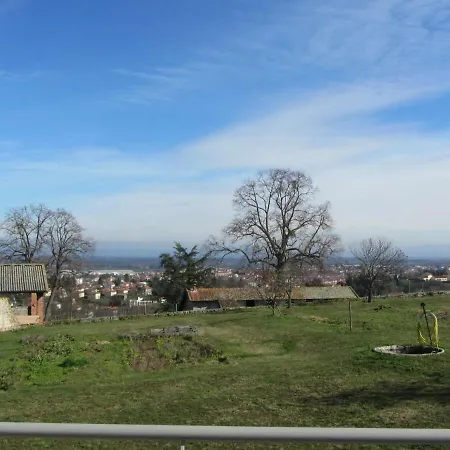 Holiday home Moderne Avec Jardin, Etang, Terrasses Et Confort Inclus A - Fr-1-496-157 Montbrison