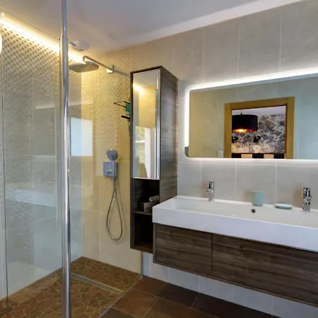 Moderne Avec Jardin, Etang, Terrasses Et Confort Inclus A - Fr-1-496-157 Holiday home Montbrison